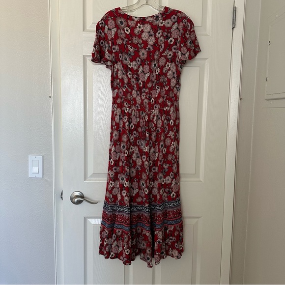 Red Midi Sundress with Smocked Tiered Design for Casual Wear - Picture 8 of 11